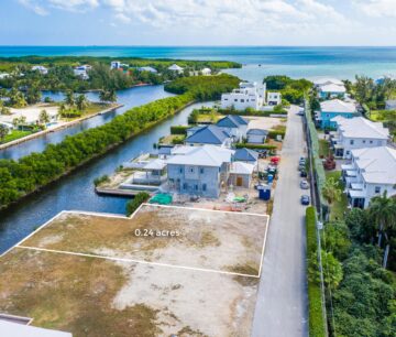 CLIPPER BAY 0.24 ACRES WITH 50 FT BOAT DOCK