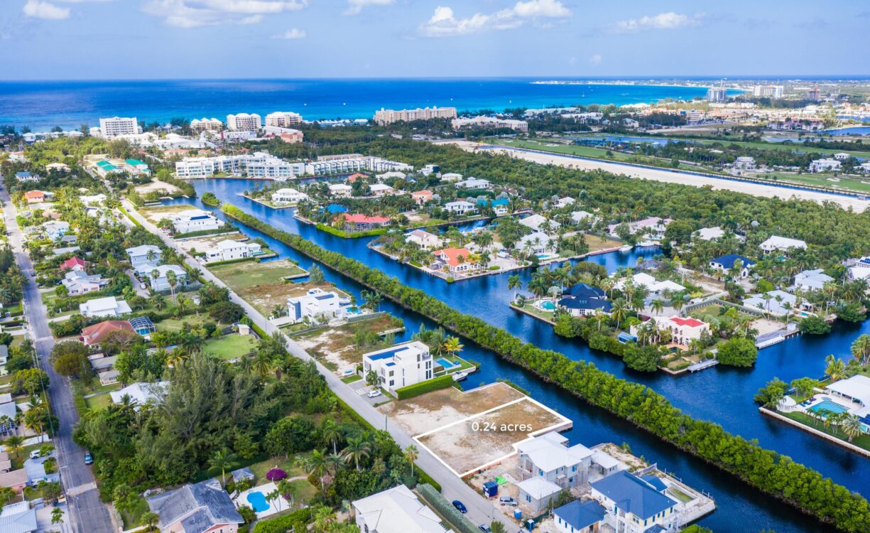 CLIPPER BAY 0.24 ACRES WITH 50 FT BOAT DOCK