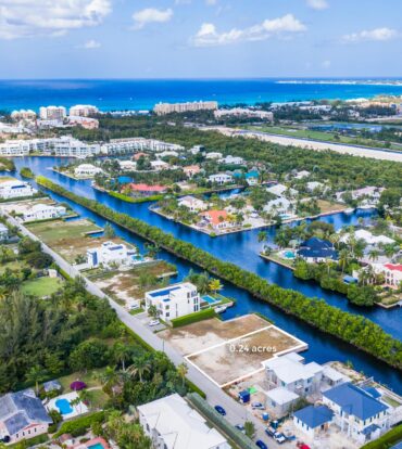 CLIPPER BAY 0.24 ACRES WITH 50 FT BOAT DOCK