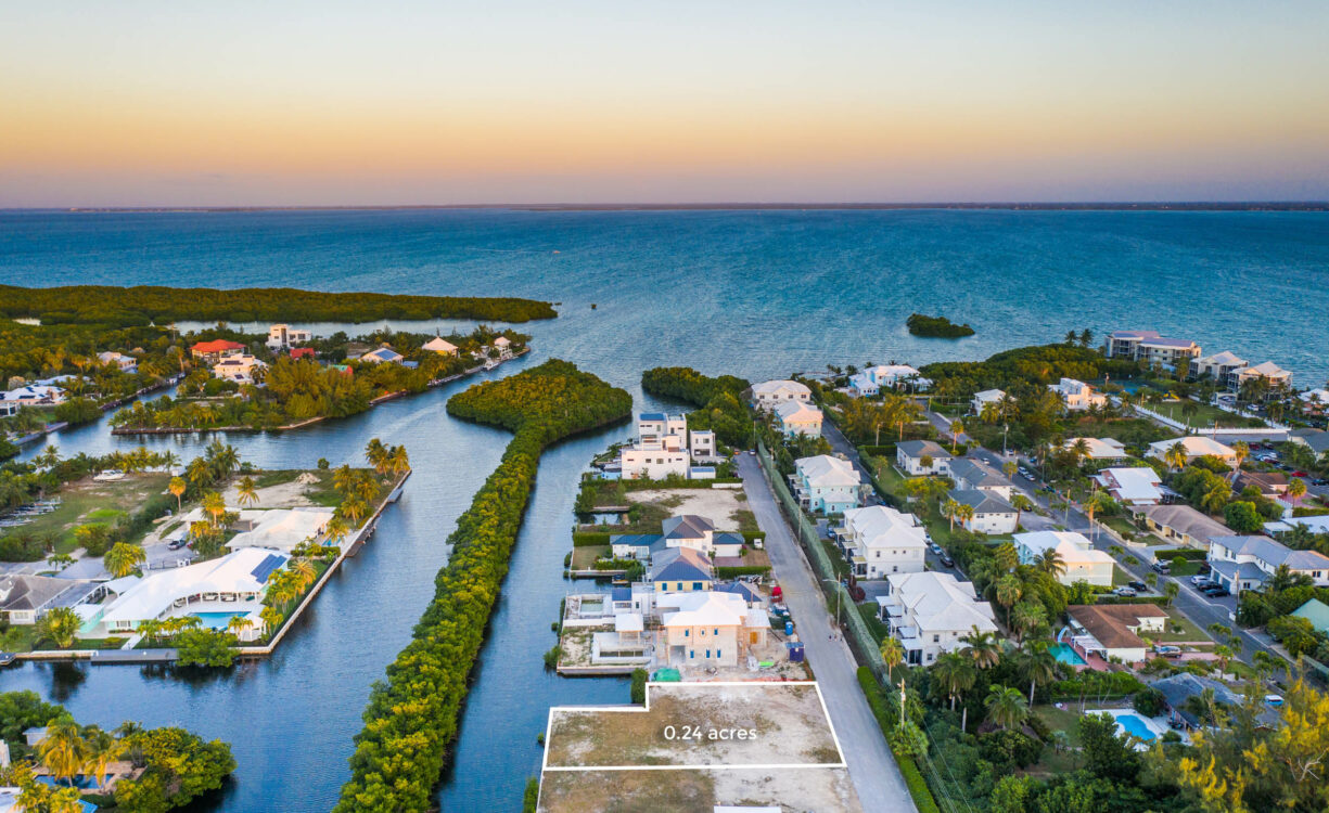 CLIPPER BAY 0.24 ACRES WITH 50 FT BOAT DOCK