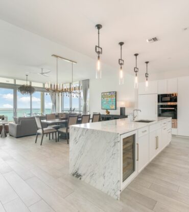 SEAFIRE RESIDENCE N1003  - SEVEN MILE BEACH PENTHOUSE