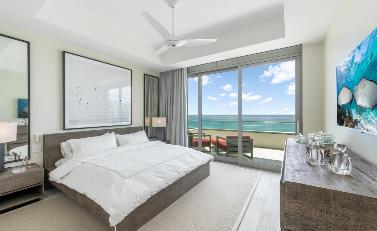 SEAFIRE RESIDENCE N1003  - SEVEN MILE BEACH PENTHOUSE