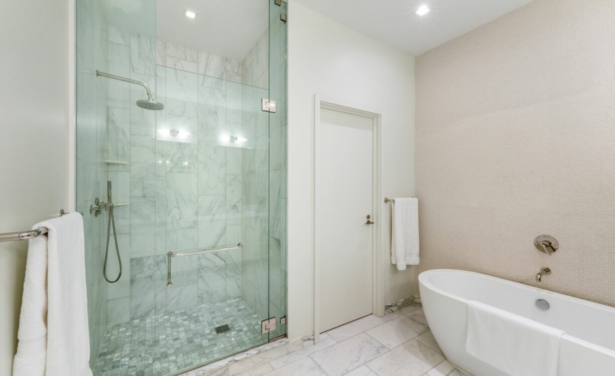 SEAFIRE RESIDENCE N1003  - SEVEN MILE BEACH PENTHOUSE