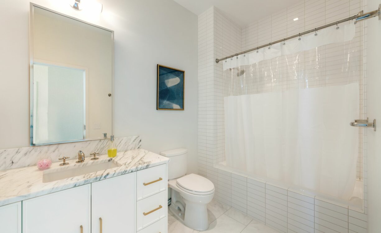 SEAFIRE RESIDENCE N1003  - SEVEN MILE BEACH PENTHOUSE