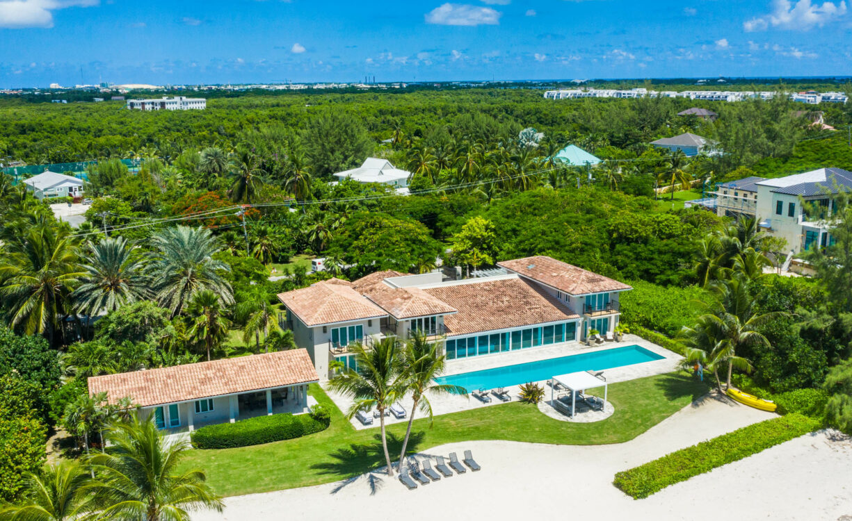 VILLA MORA
