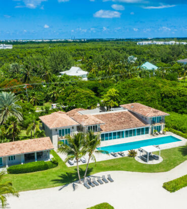 VILLA MORA