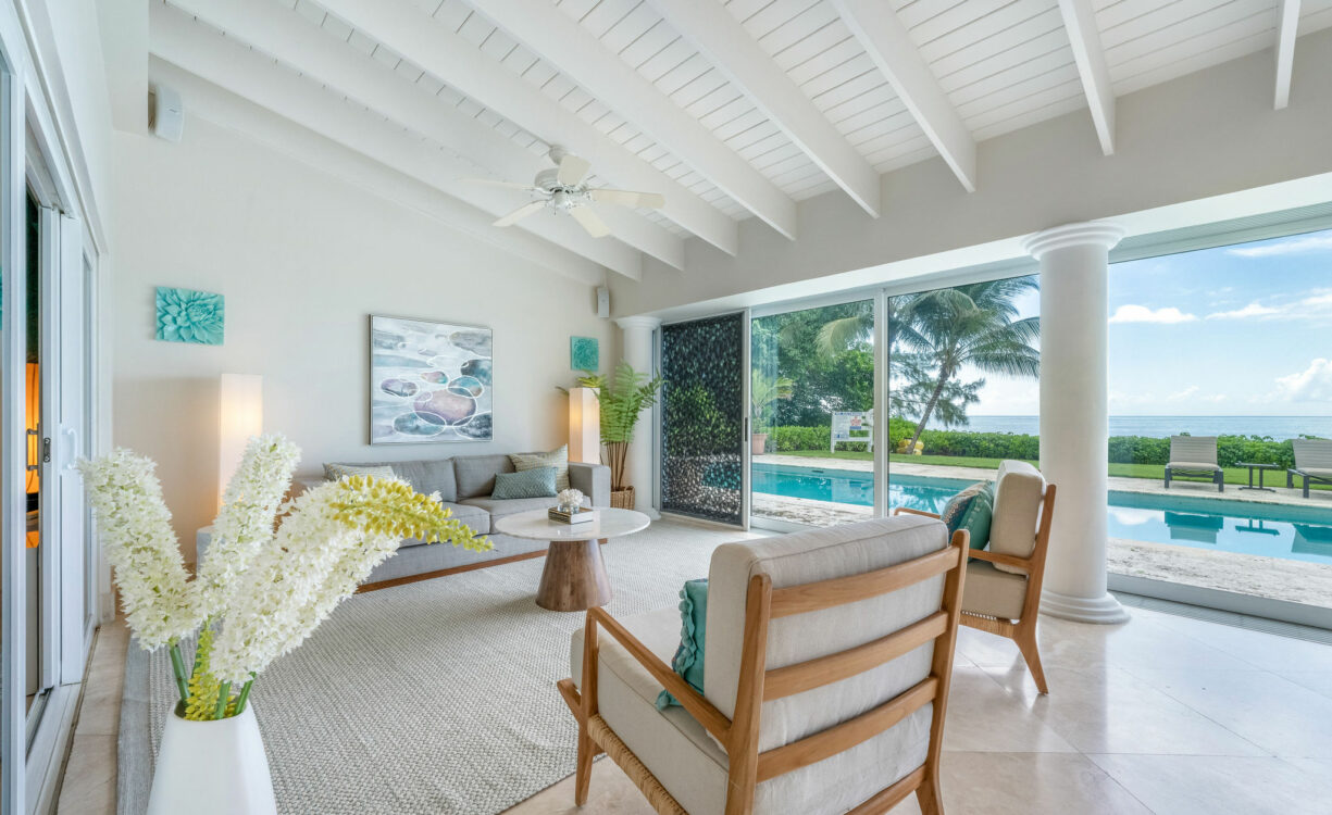 VILLA MORA