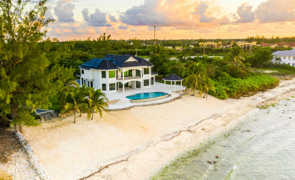 INFINITY RIDGE PROSPECT POINT BEACHFRONT HOME