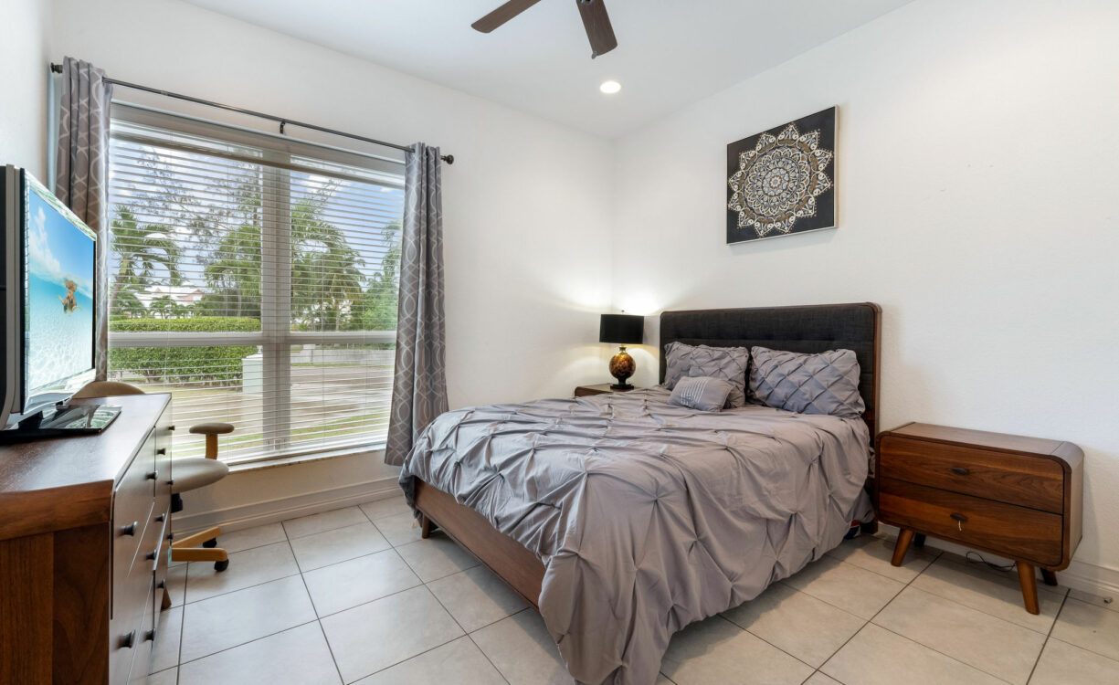 AMITY STREET 10, PATRICKS ISLAND HOME