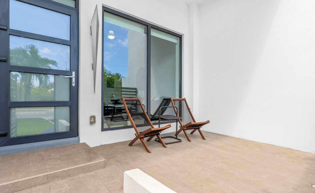 VELA 51, SOUTH SOUND TOWNHOME