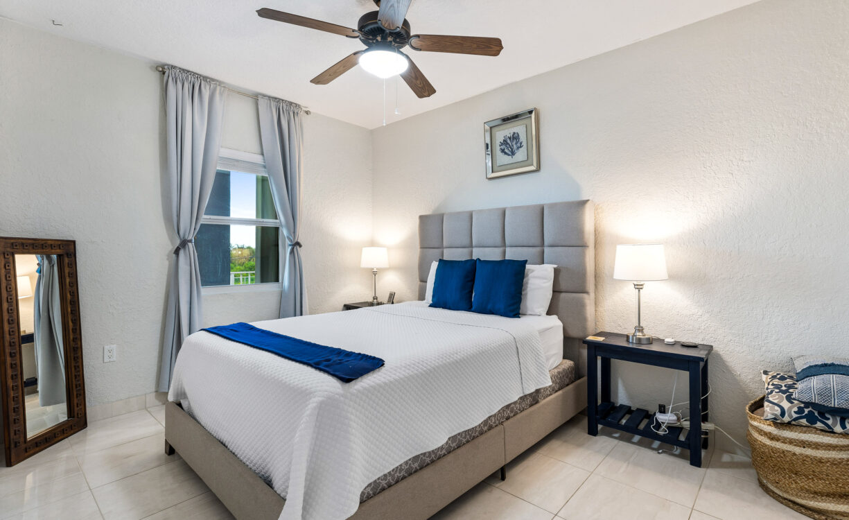 MOON BAY 16, WATERFRONT CONDO