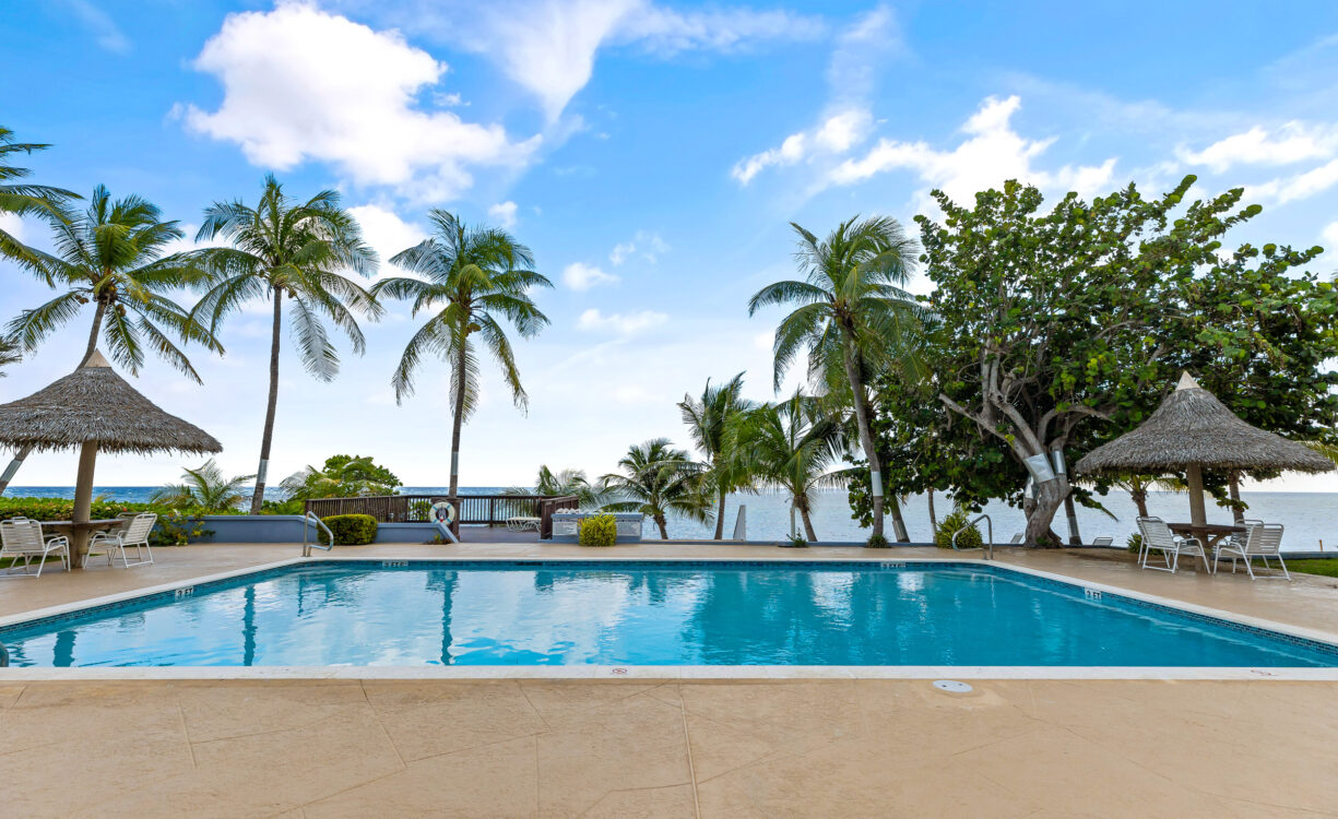MOON BAY 16, WATERFRONT CONDO