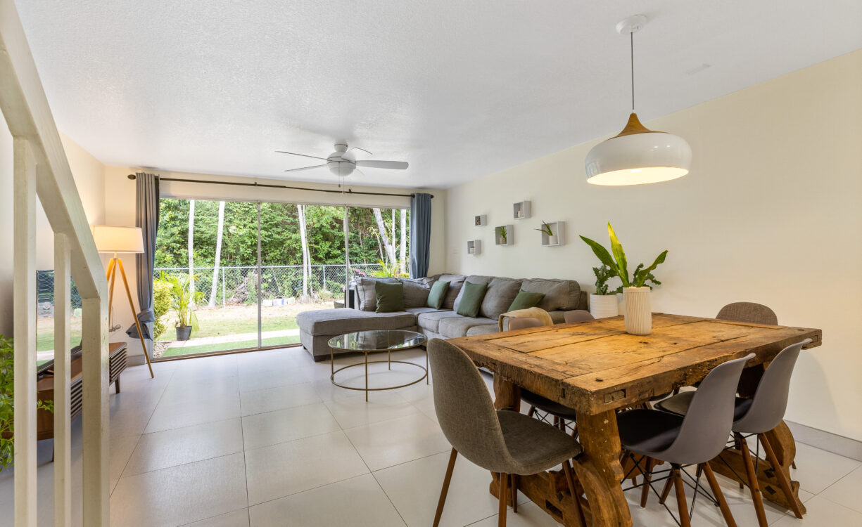 XRYSTAL VILLAGE TOWNHOUSE 17