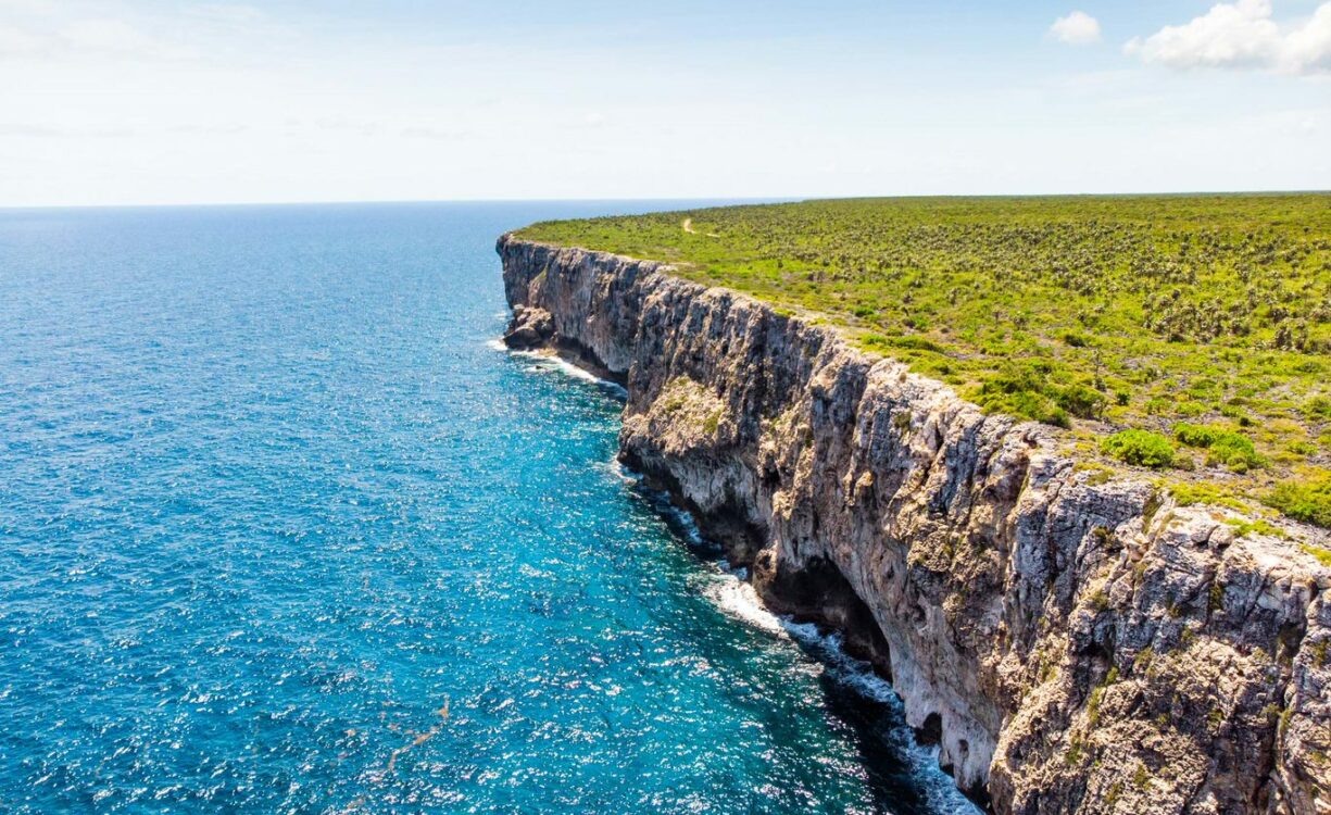 LITTLE DOLPHIN ESTATE 0.3255 ACRES, CAYMAN BRAC