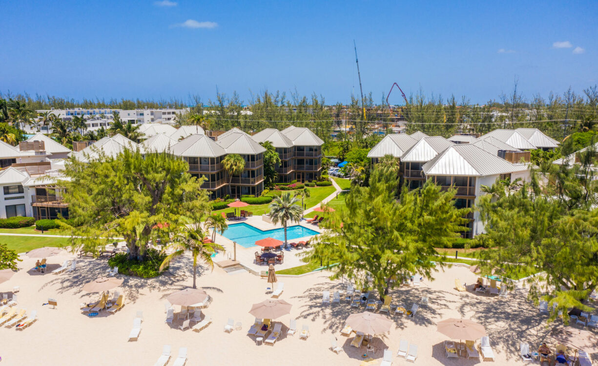 PLANTANA 46, SEVEN MILE BEACH CONDO