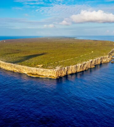 CAYMAN BRAC 0.28 ACRE, CENTRAL LOCATION CORNER LOT