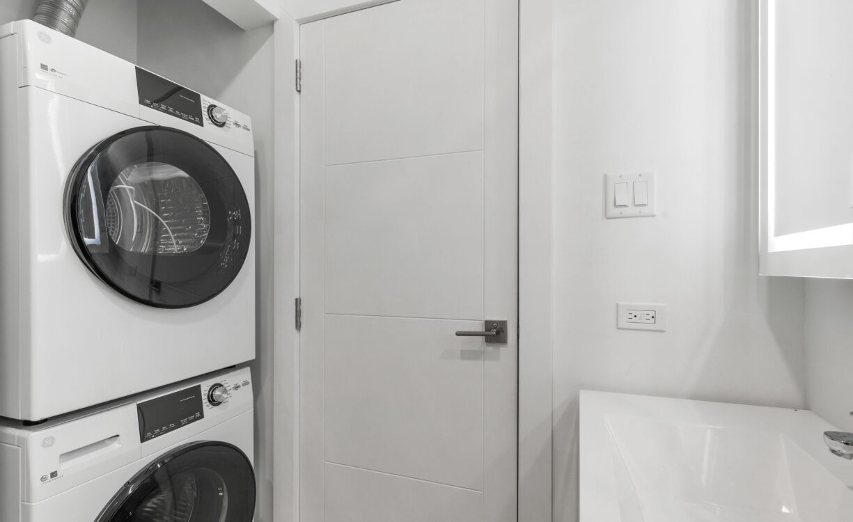 GATEWAY WEST 3, GEORGE TOWN CONDO