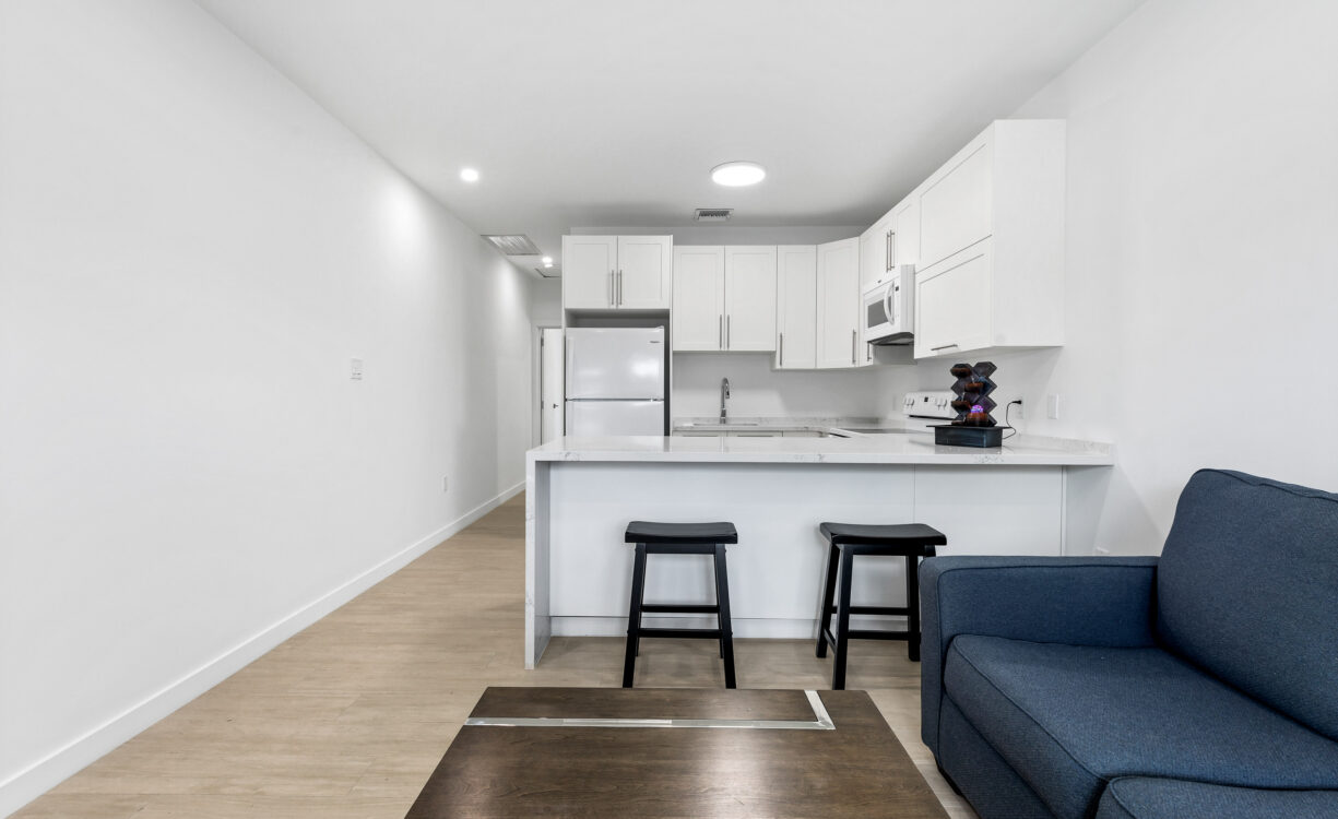 GATEWAY WEST CONDO UNIT 2 - FURNITURE PACKAGE INCLUDED