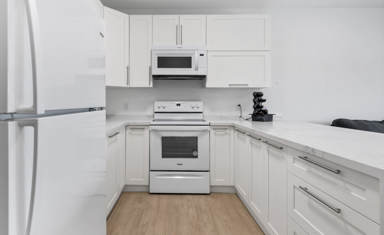 GATEWAY WEST CONDO UNIT 2 - FURNITURE PACKAGE INCLUDED