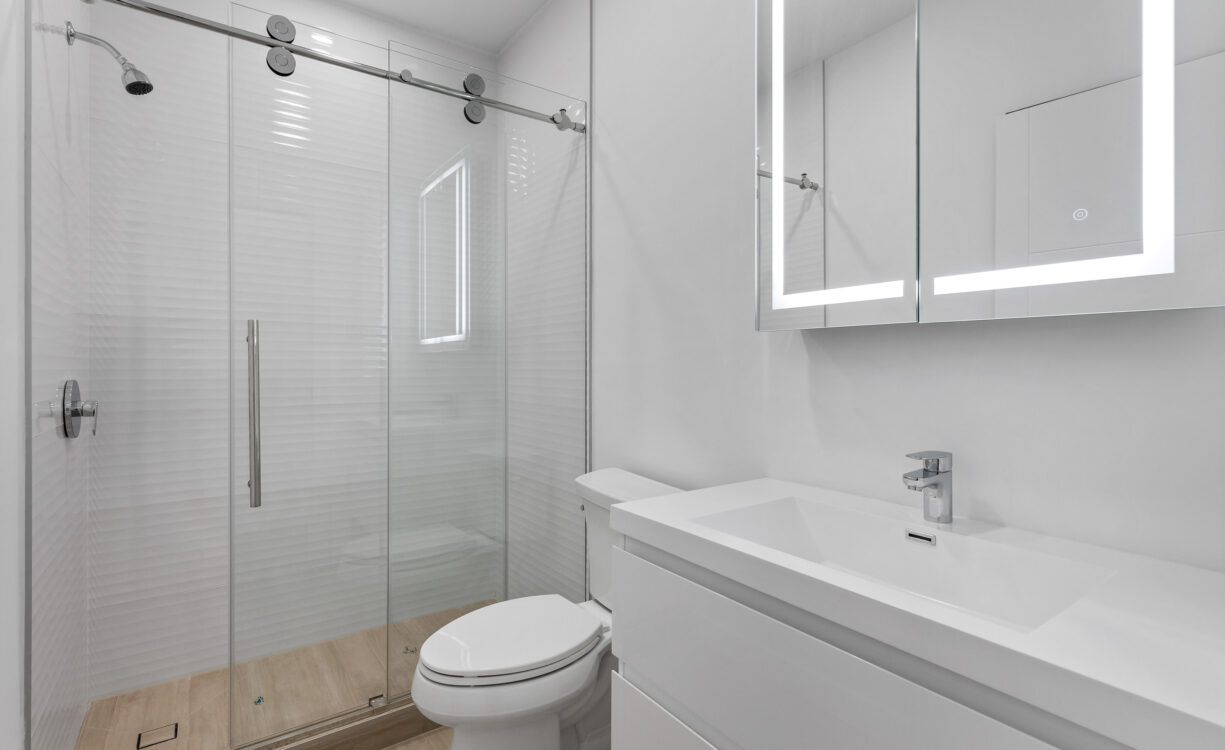GATEWAY WEST CONDO UNIT 2 - FURNITURE PACKAGE INCLUDED