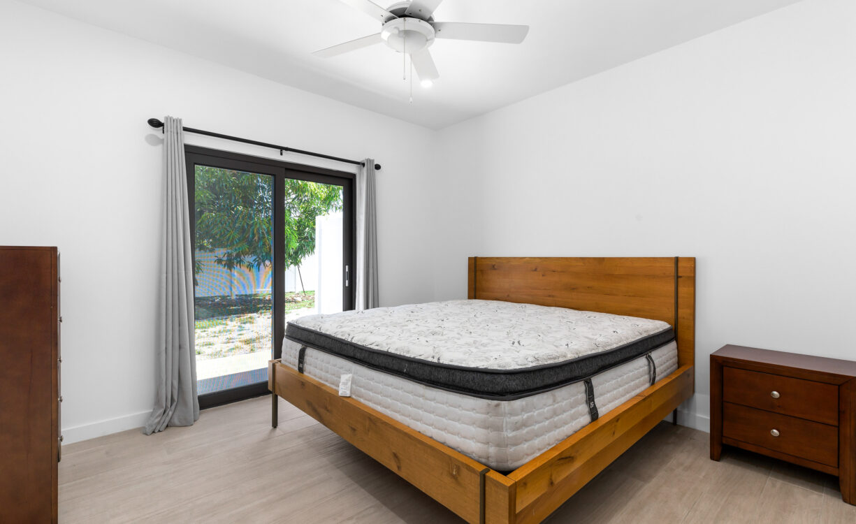 GATEWAY WEST CONDO UNIT 2 - FURNITURE PACKAGE INCLUDED