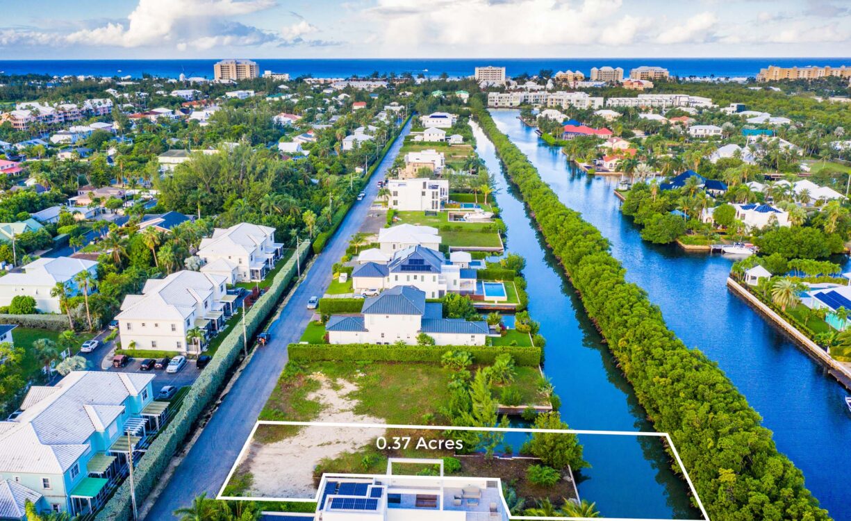 CLIPPER BAY 0.37 ACRES, CANAL FRONT
