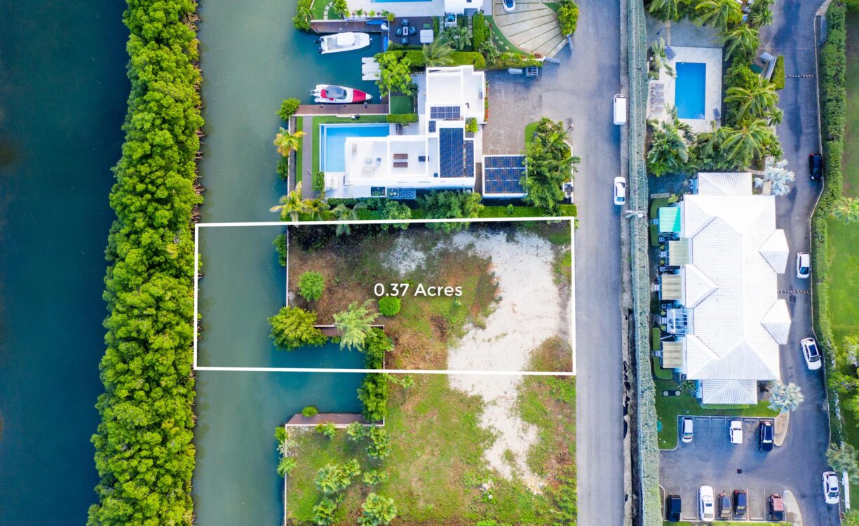 CLIPPER BAY 0.37 ACRES, CANAL FRONT