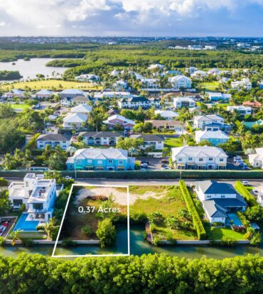 CLIPPER BAY 0.37 ACRES, CANAL FRONT