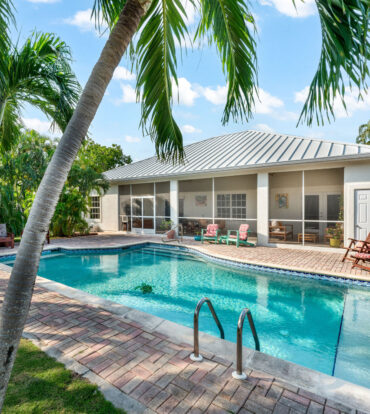 PARADISE CLOSE 18, CANAL FRONT HOME