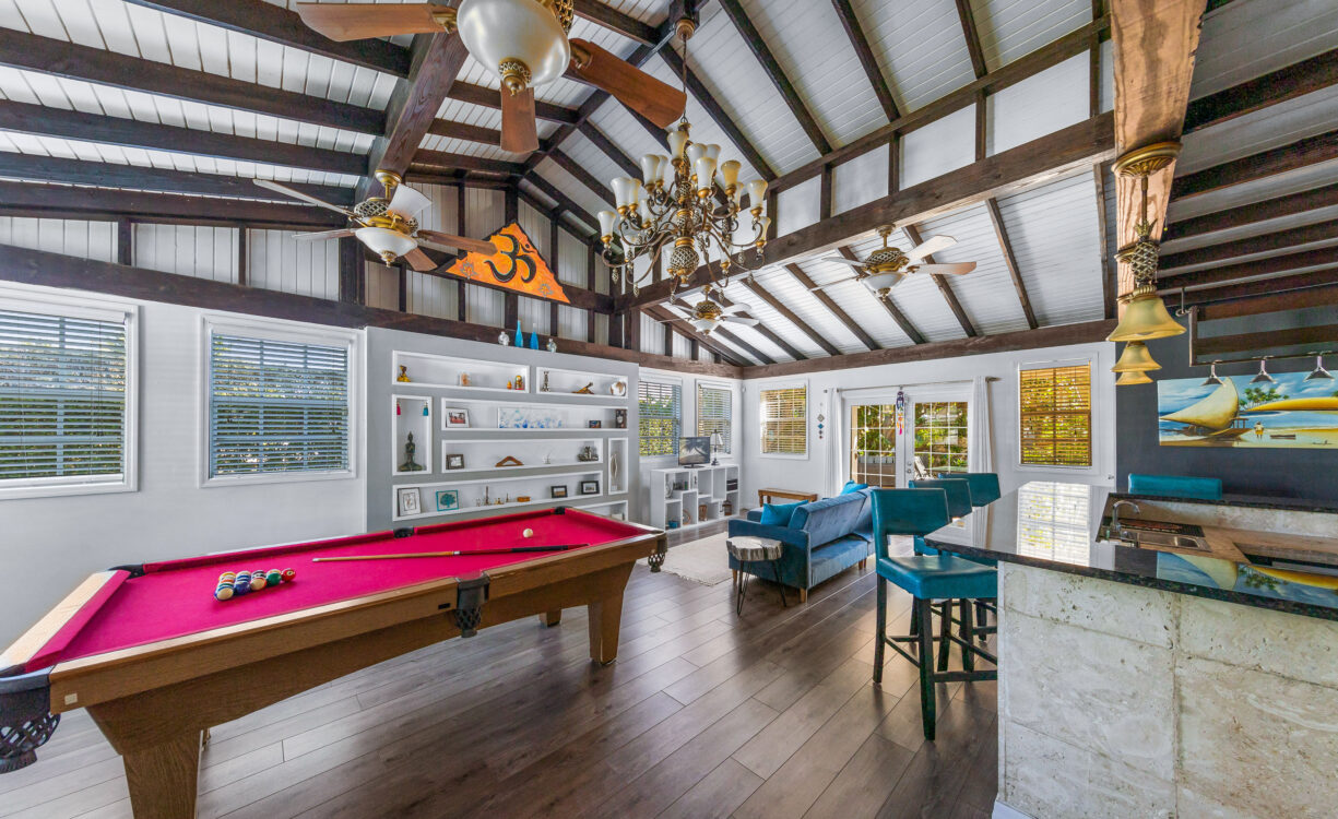 CHARMING COTTAGE, PROSPECT DRIVE