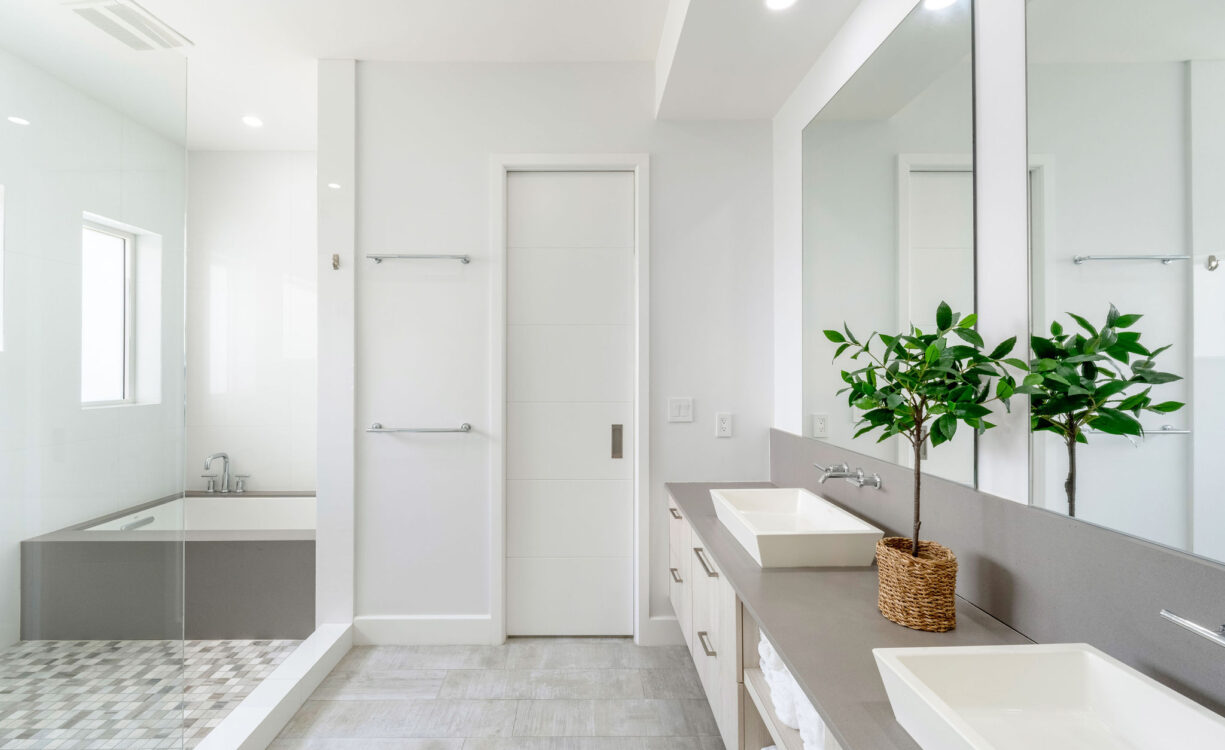 CYPRESS POINTE NORTH 303, CRYSTAL HARBOUR VILLA