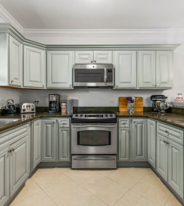 STONE HAVEN 14, GEORGE TOWN CONDO
