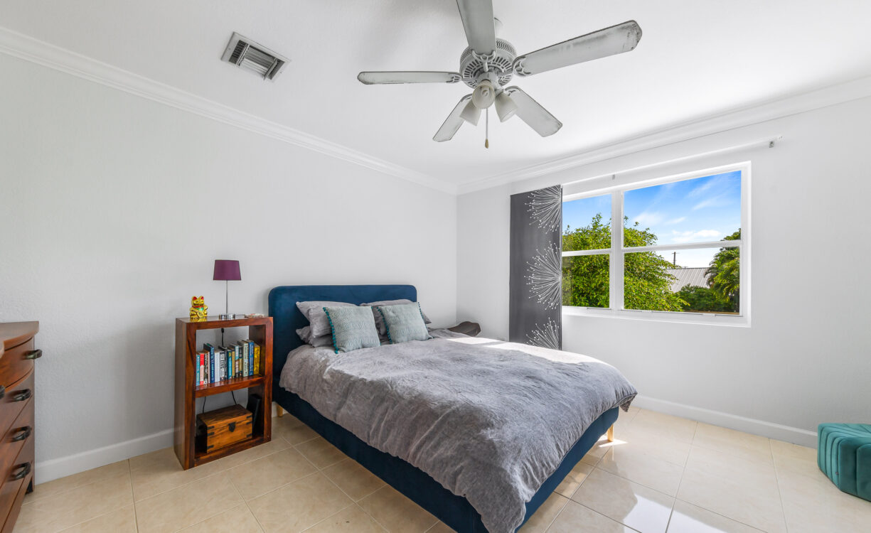 STONE HAVEN 14, GEORGE TOWN CONDO
