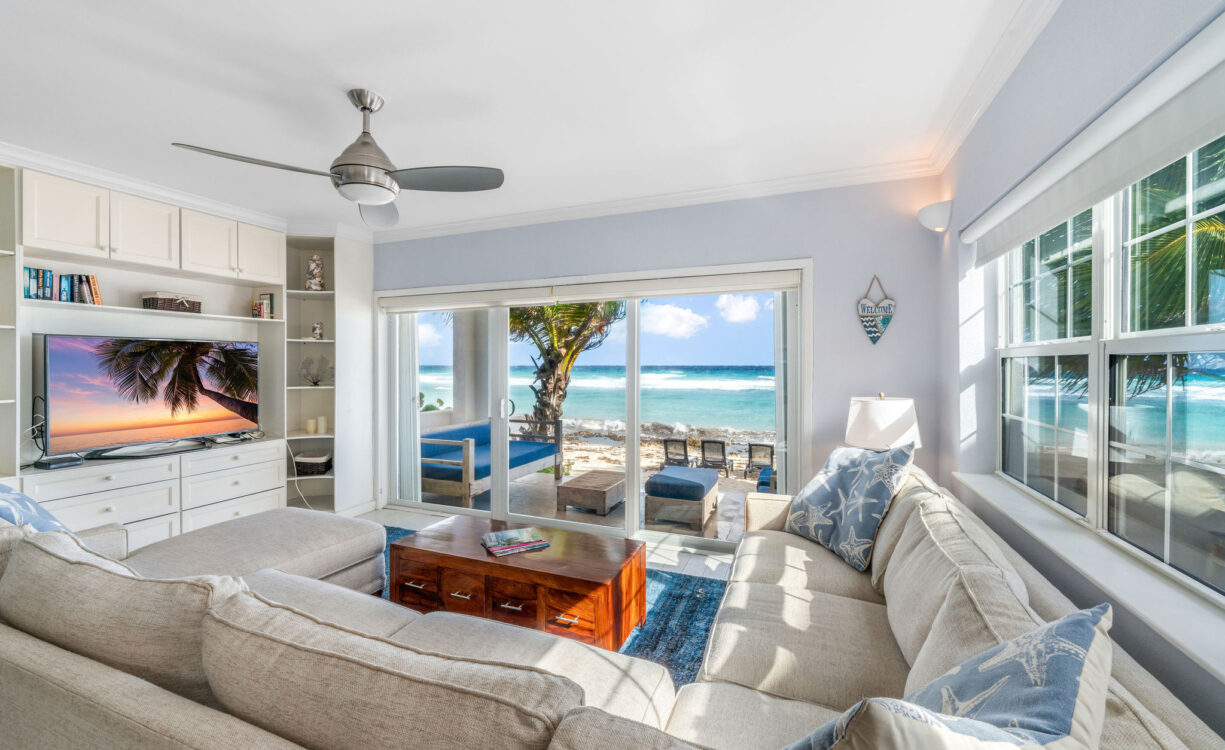 MAHOGANY POINT VILLAS 3, OCEAN FRONT TOWNHOME