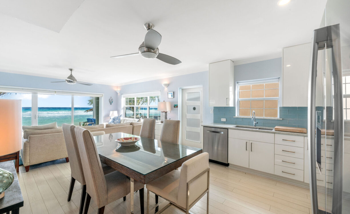 MAHOGANY POINT VILLAS 3, OCEAN FRONT TOWNHOME