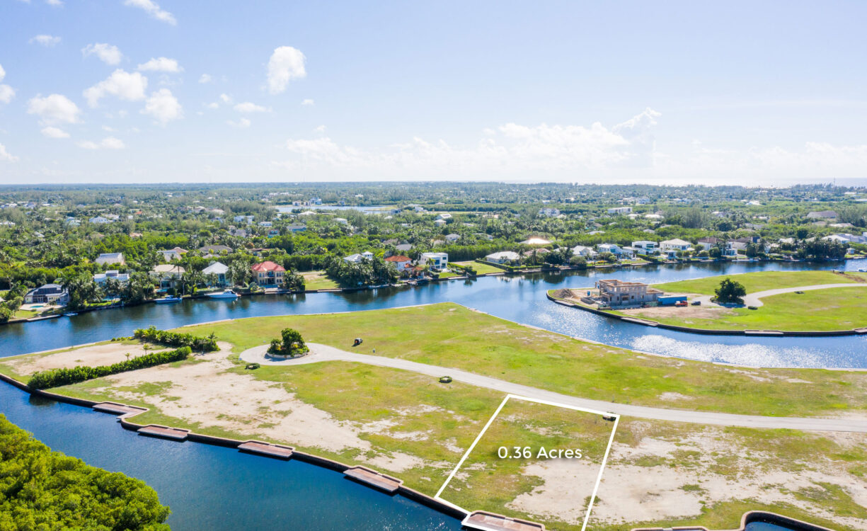 HARBOUR REACH 0.37 ACRES, NORTH SOUND FRONT LAND