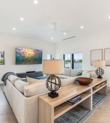 AUBURN BAY 3, CANAL FRONT HOME