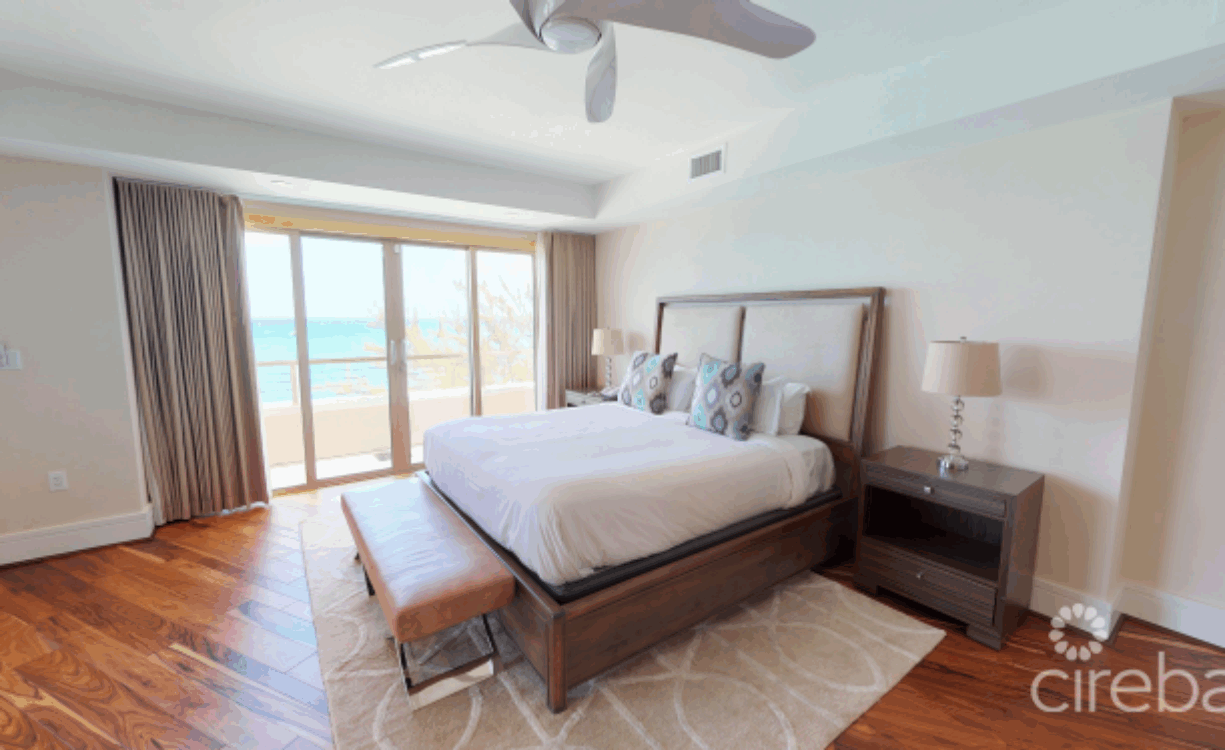 RITZ-CARLTON RESIDENCE #612