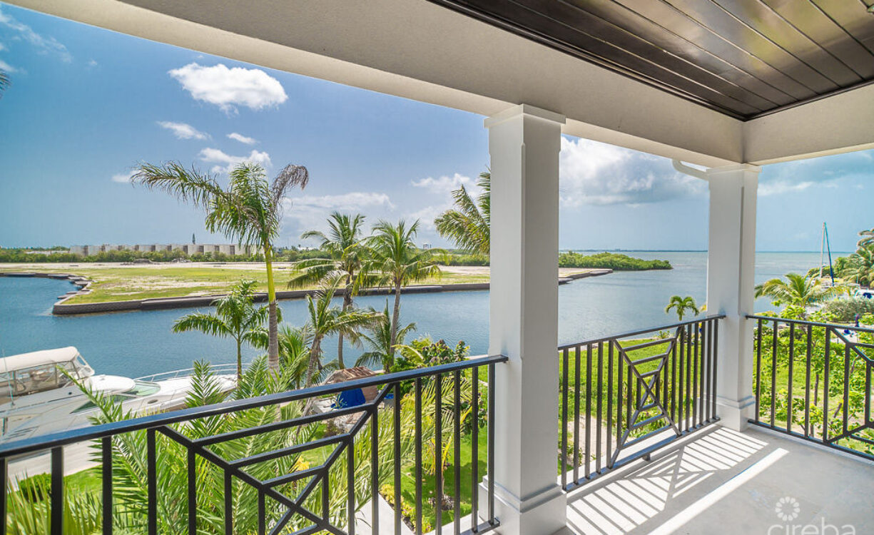 GRAND HARBOUR WATERFRONT ESTATE