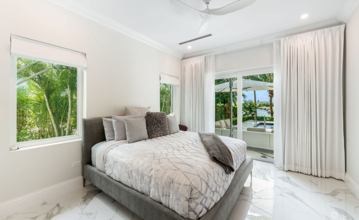 GRAND HARBOUR WATERFRONT ESTATE