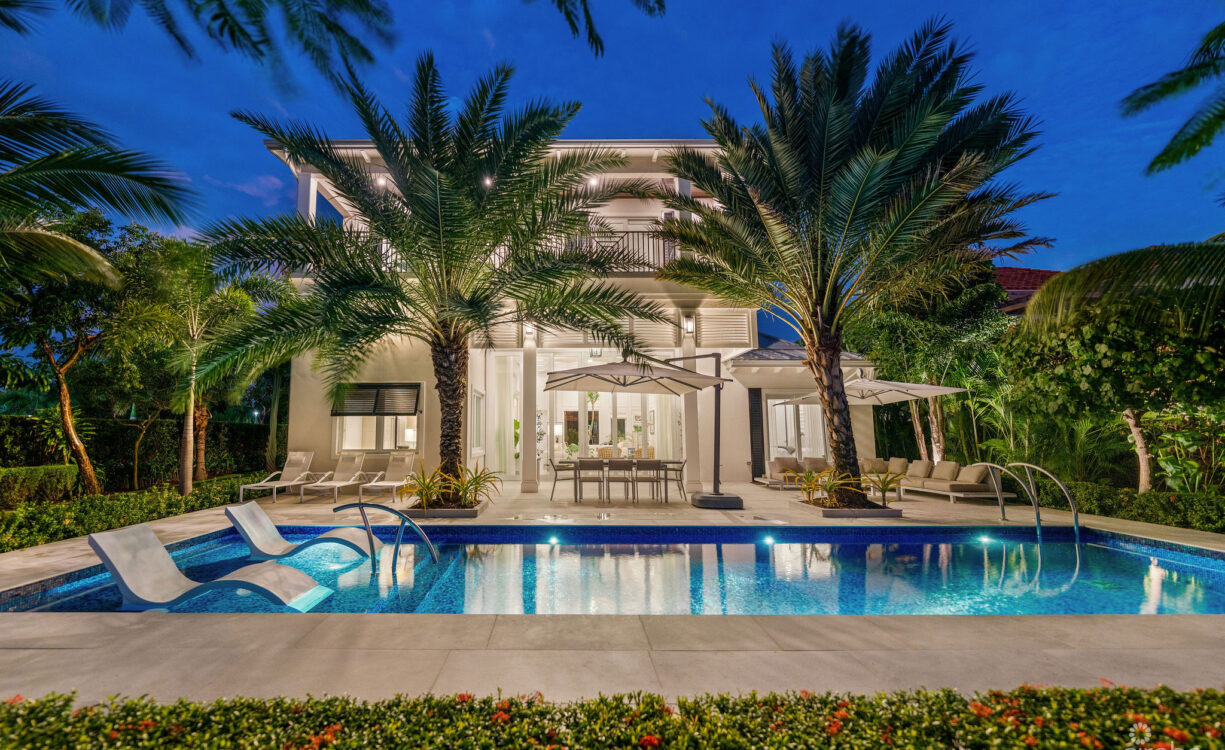 GRAND HARBOUR WATERFRONT ESTATE