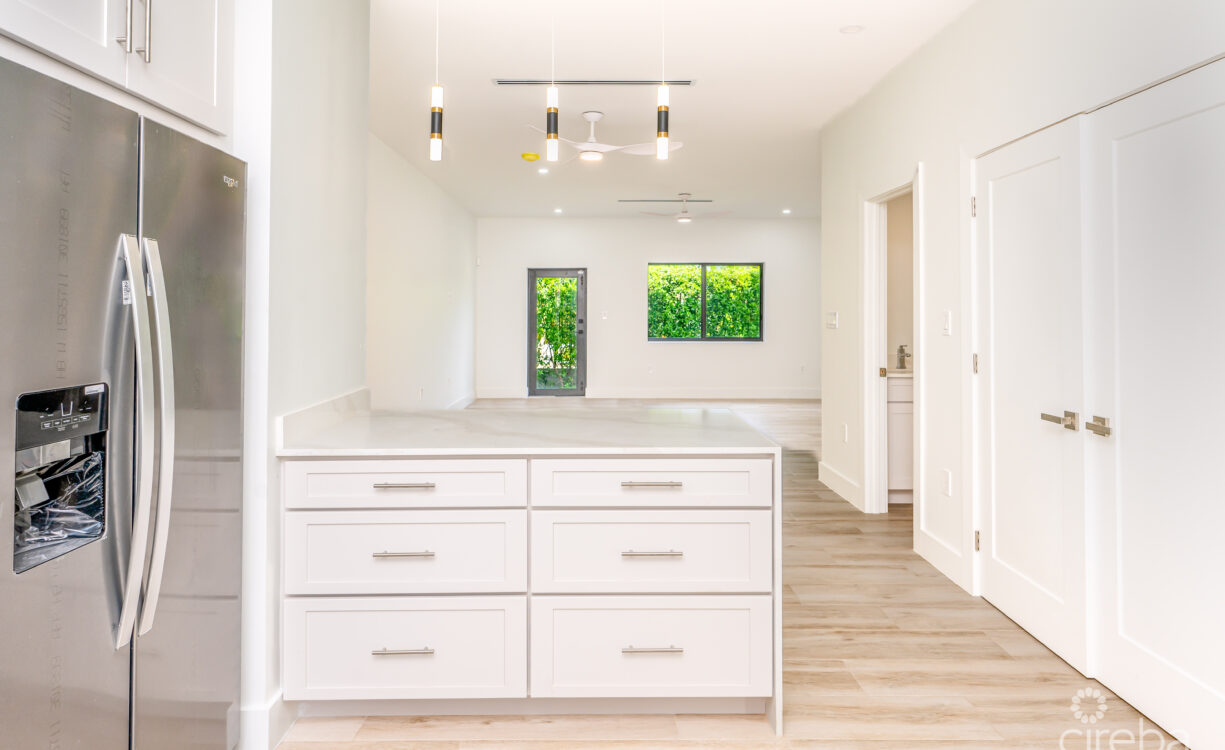 LAVANIA COURT - GATED - LARGE 2 BED 2.5 BATH TOWNHOMES