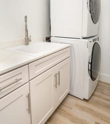 LAVANIA COURT - GATED - LARGE 2 BED 2.5 BATH TOWNHOMES