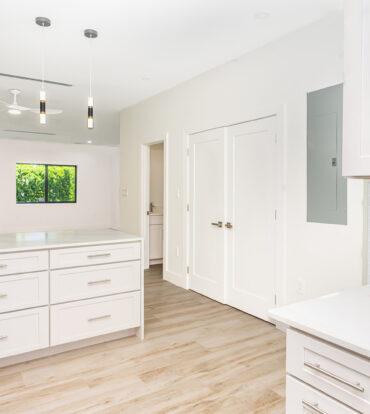 LAVANIA COURT - GATED - LARGE 2 BED 2 BATH TOWNHOMES