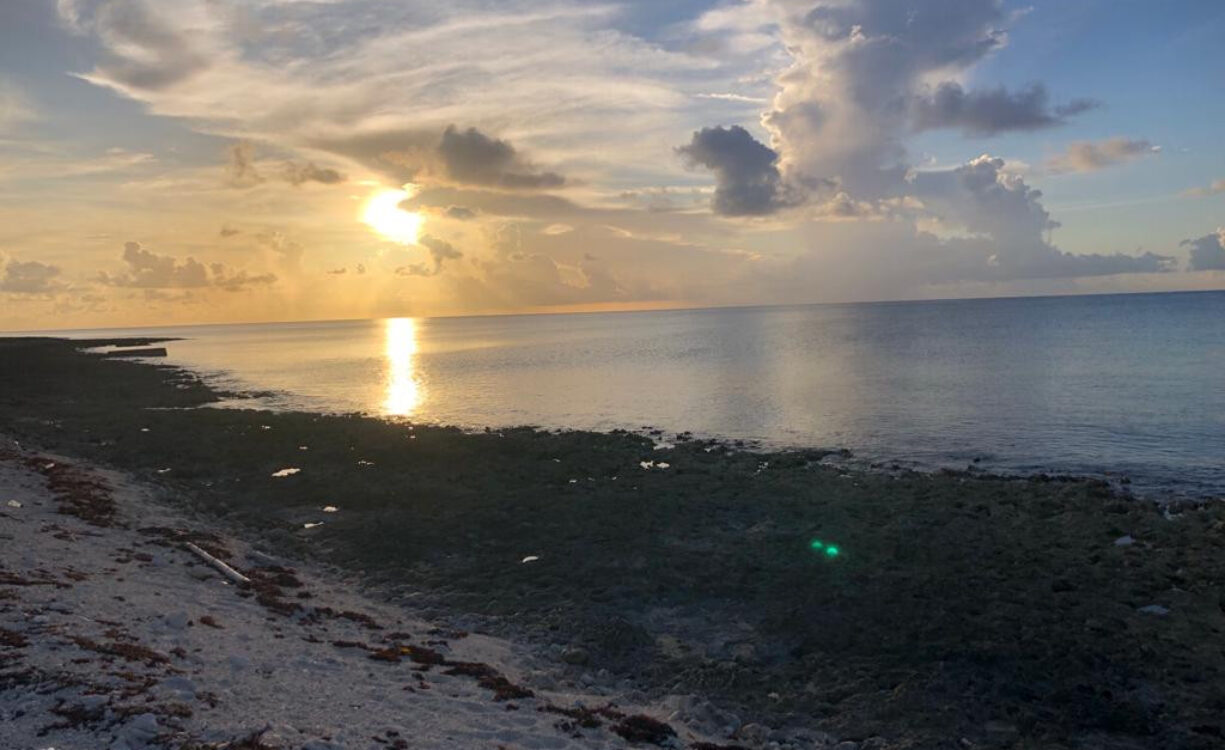 PRIMIER WATERFRONT LOT CAYMAN BRAC