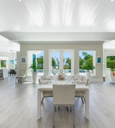 CHIARO DI LUNA, A LUXURY OCEAN FRONT ESTATE IN VISTA DEL MAR