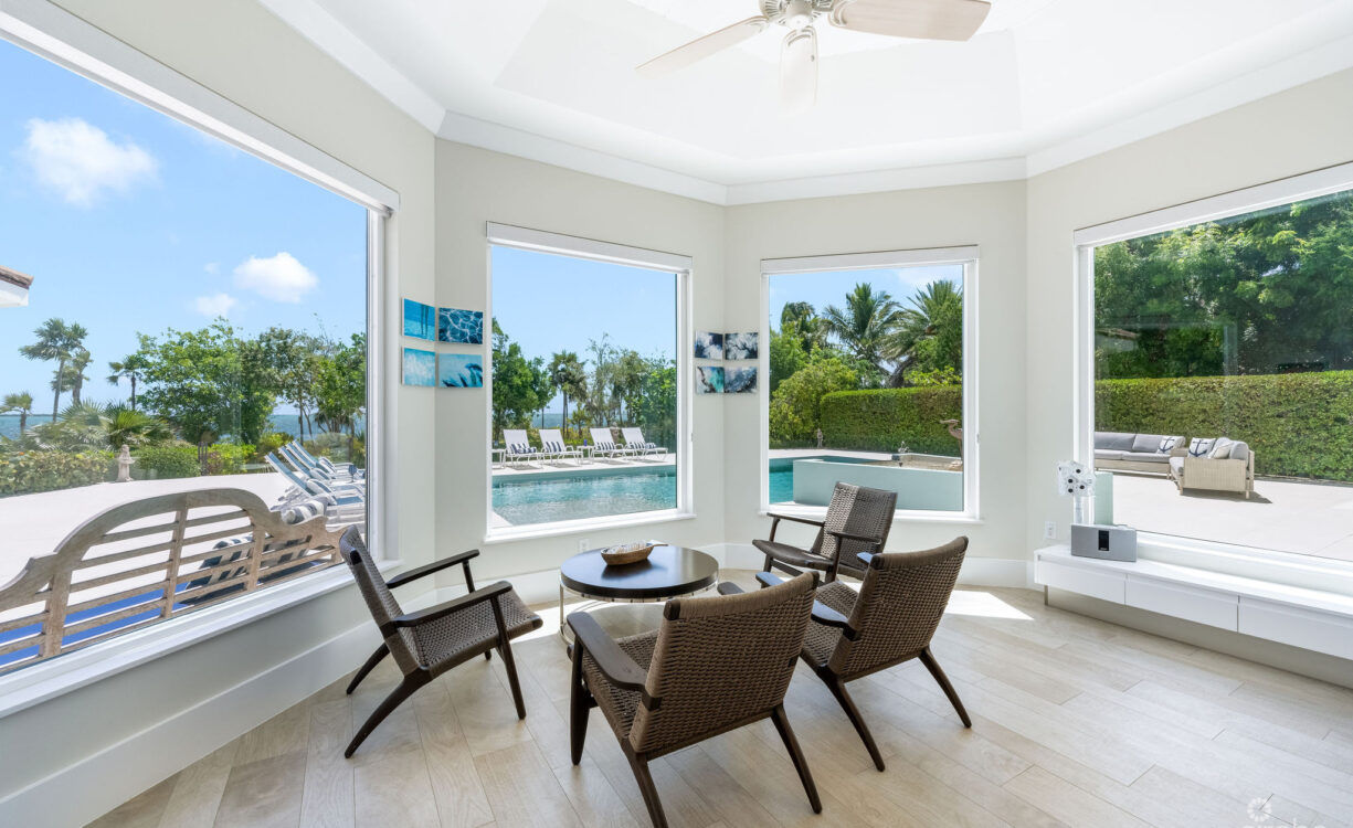 CHIARO DI LUNA, A LUXURY OCEAN FRONT ESTATE IN VISTA DEL MAR