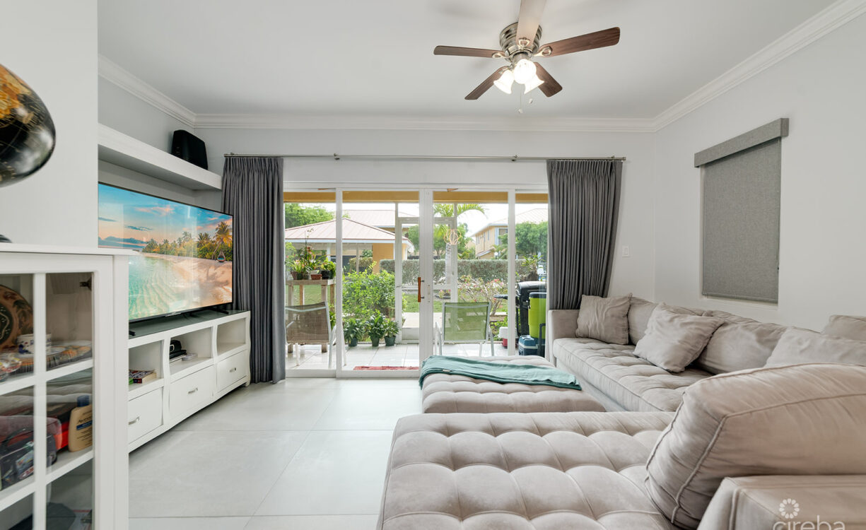 OCEAN CLUB 2BED/2.5BATH CONDO