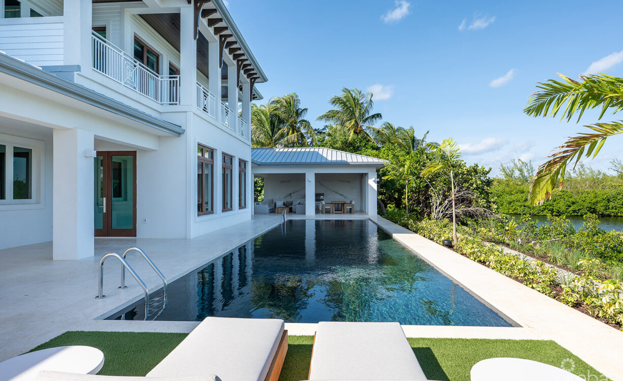 THE ORCHARD AT SALT CREEK | 32 CREEKSIDE COURT | A SALT CREEK ESTATE