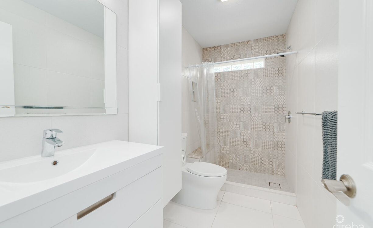 LAKESIDE #D127: PRIME ENTRY-LEVEL INVESTMENT NEAR CAMANA BAY